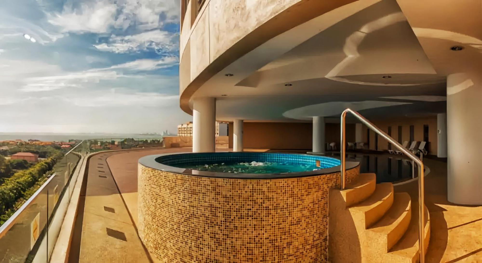 118 Island Plaza Penang Apartment *